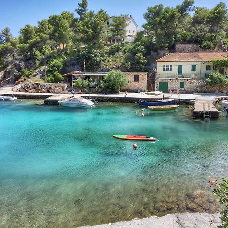 Holiday Hvar Vrbanj 외부 사진